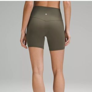 Lululemon align high rise shorts 6” size 6